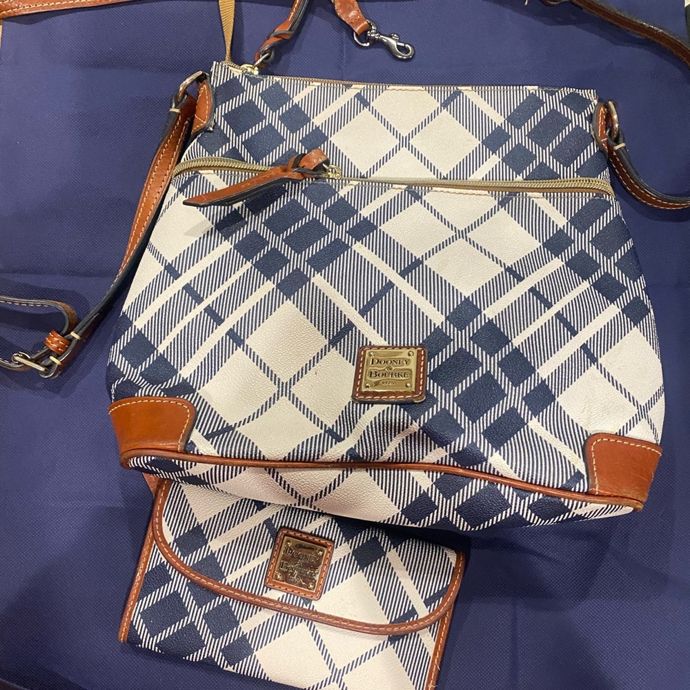 Dooney & Bourke Navy and Cream Crossbody Bag